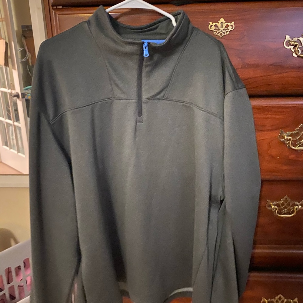 Izod pullover